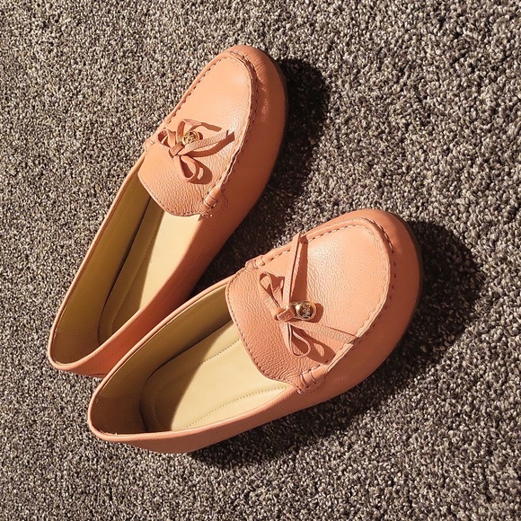 Michael Kors Everett Moccasins in Peach Sz 9.5 - Picture 3 of 11